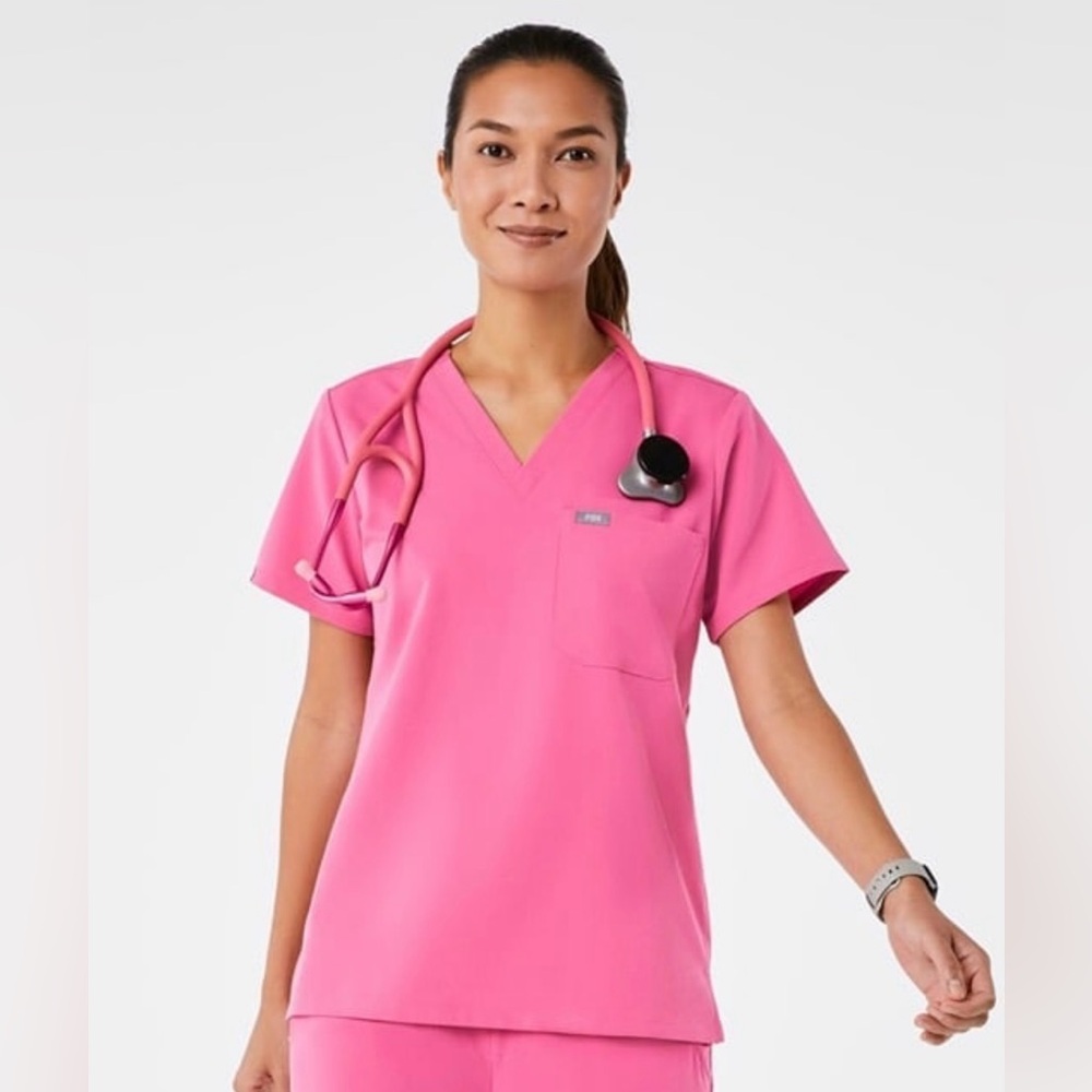 ISO f’ing Pink Caterina XS
